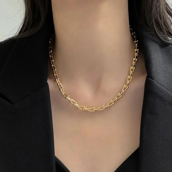 Sterling Silver U-shaped necklace U-Link modern thick chunky chain necklace - Picture 2 of 8